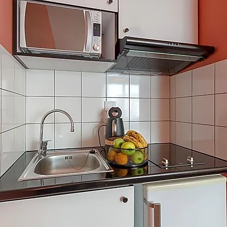 Hotel Appart'city Confort Toulouse Aeroport 2 3*